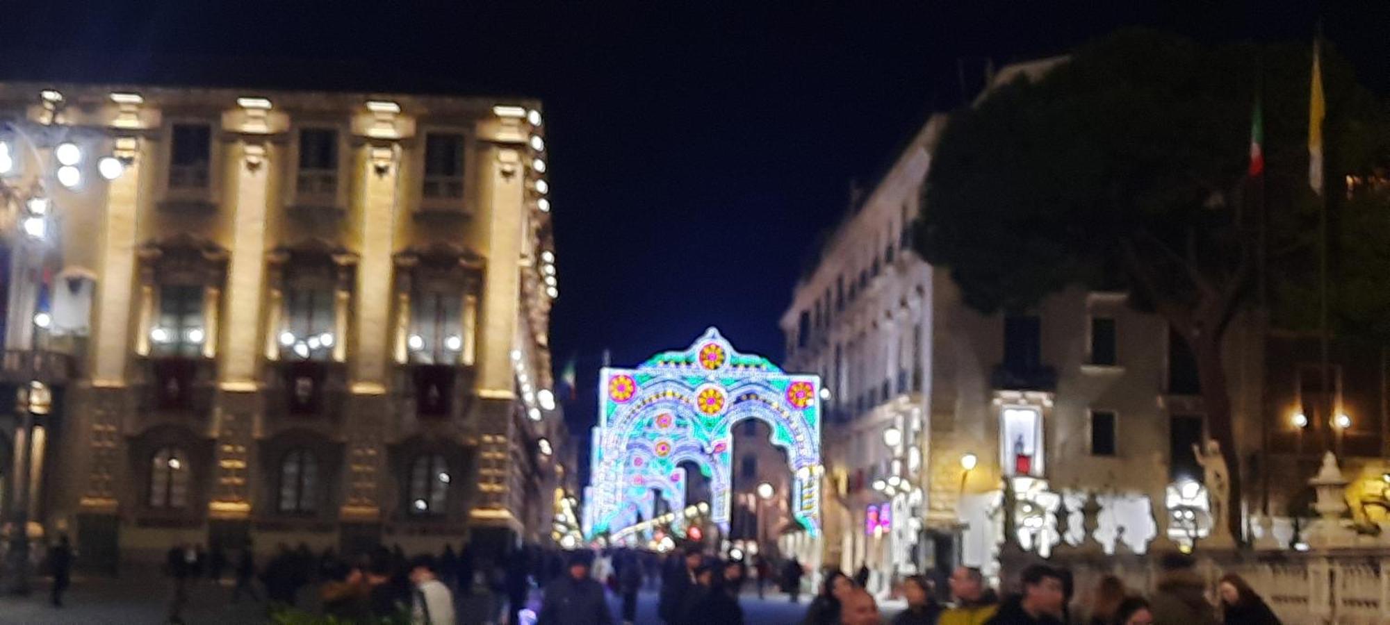 شقة L&L House كاتانيا المظهر الخارجي الصورة